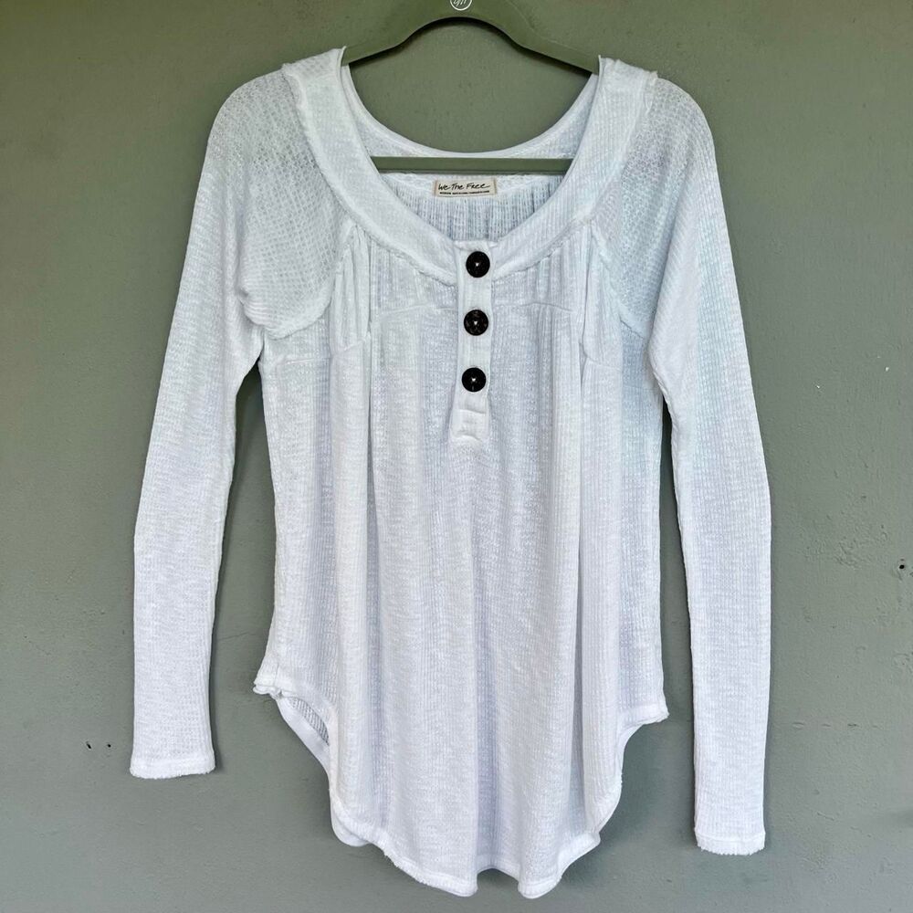 We The Free Must Have Henley Top Womens M White Long Sleeve Cozy Knit Boho
